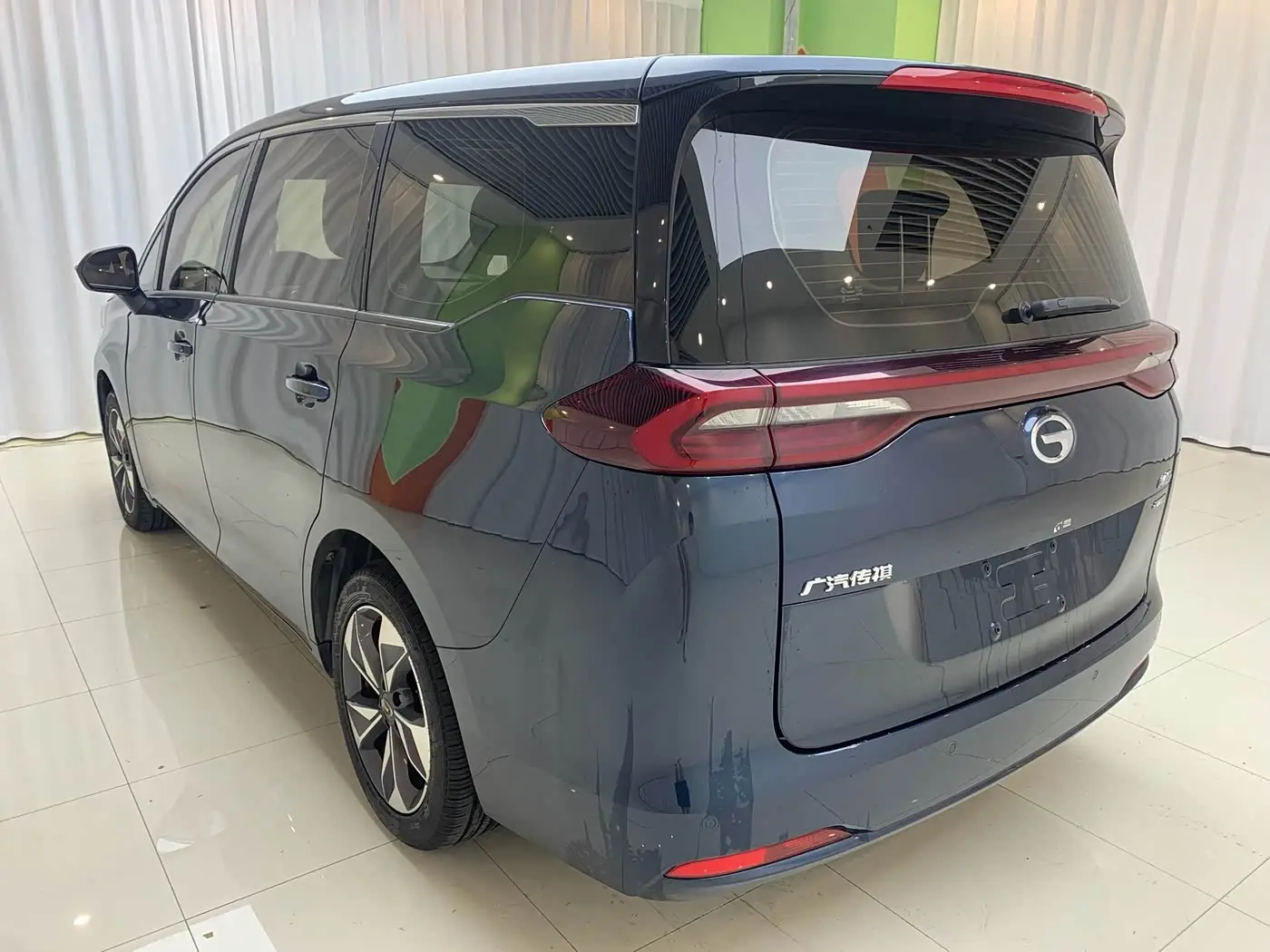 GAC Trumpchi Trumpchi M6 2022 — Фото 6/17