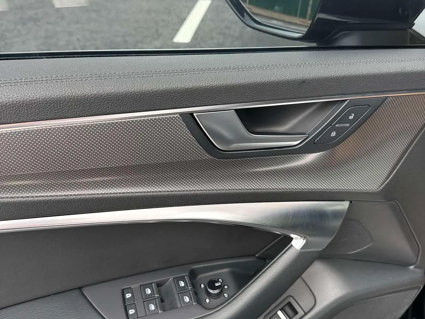 Audi A6L 2019 — Photo 15/15