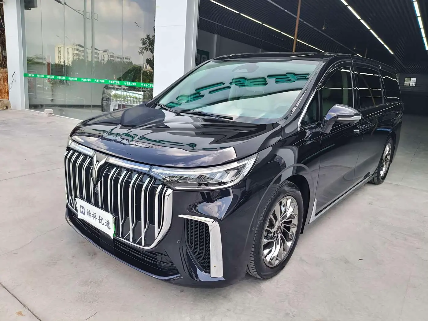 Voyah Auto Voyah Dreamer 2023 — Şəkil 1/19