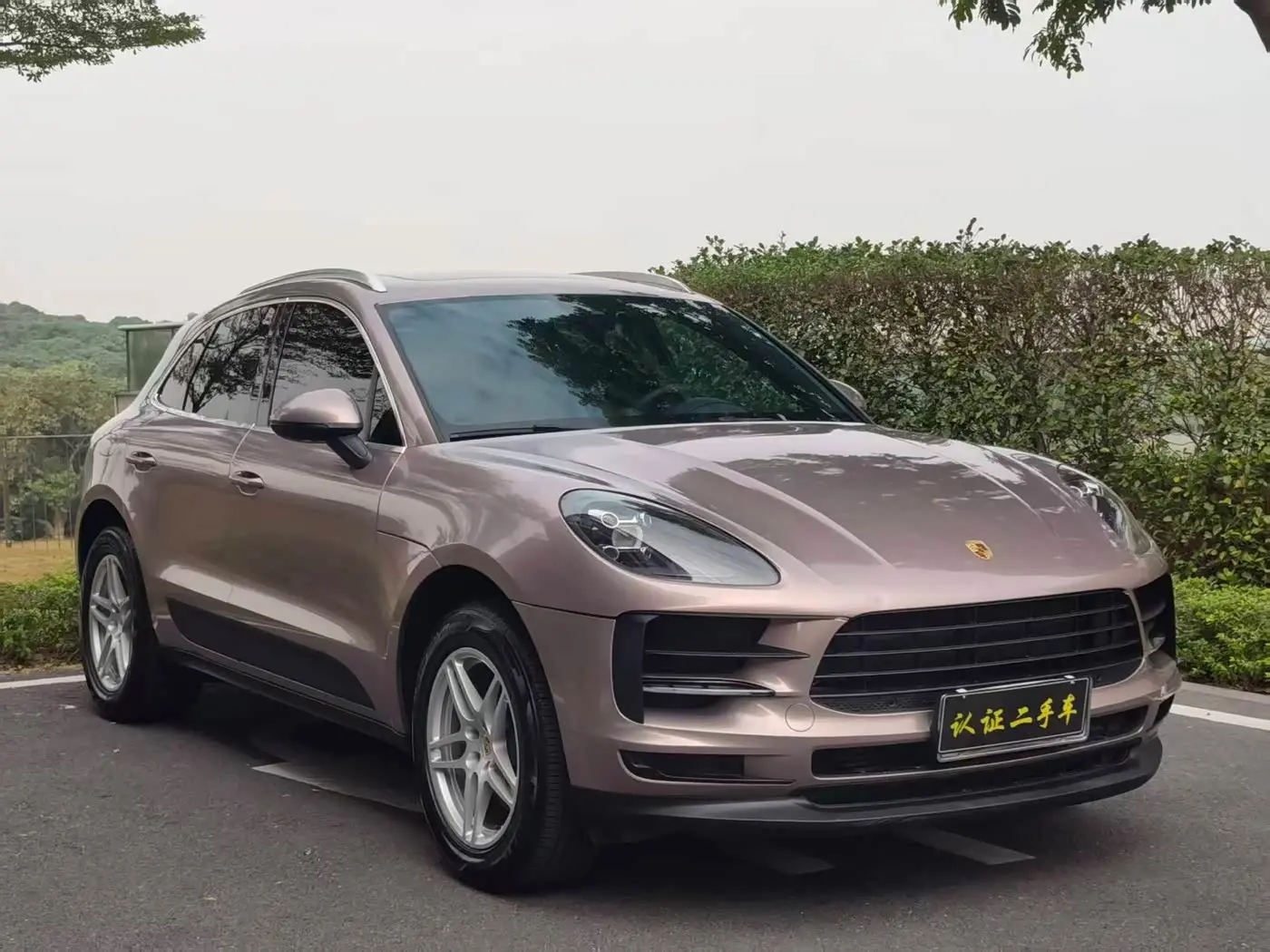 Porsche Macan 2019 — Фото 2/13