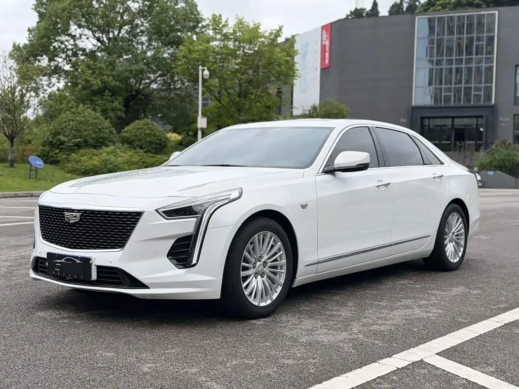 Cadillac CT6 2021 — Фото 1/9