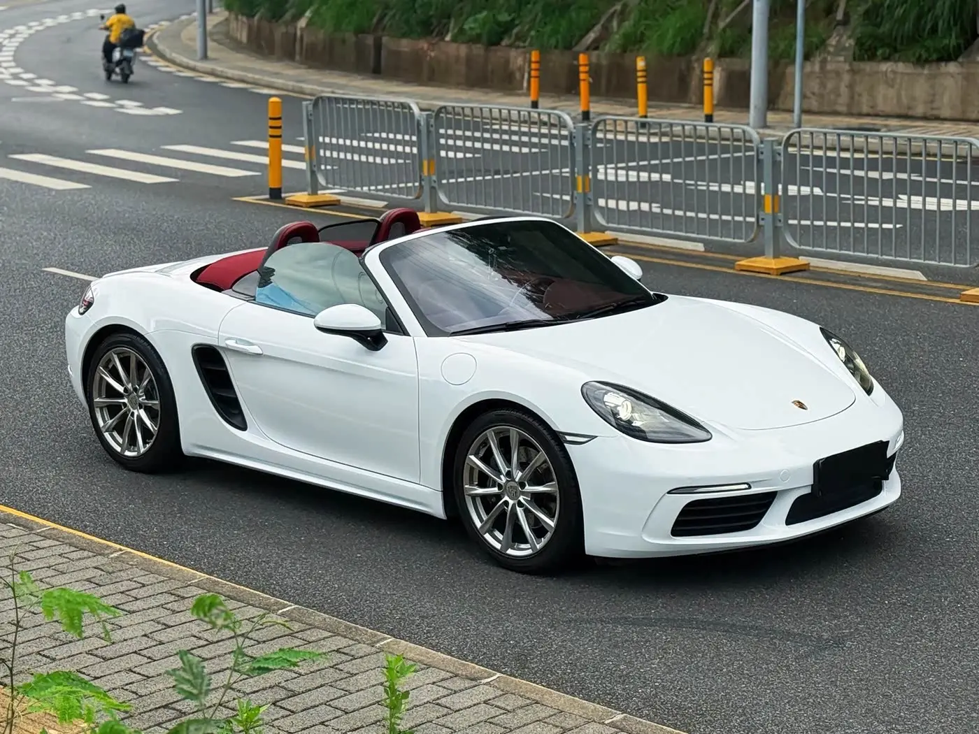 Porsche 718 2021 — Şəkil 11/20