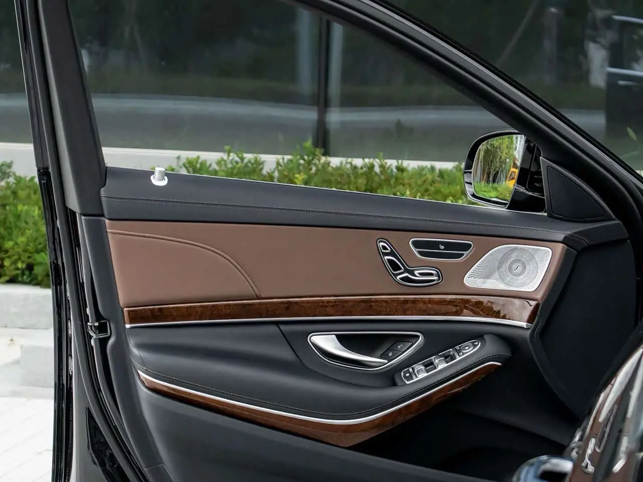 Brabus S-Class 2016 — Фото 9/20