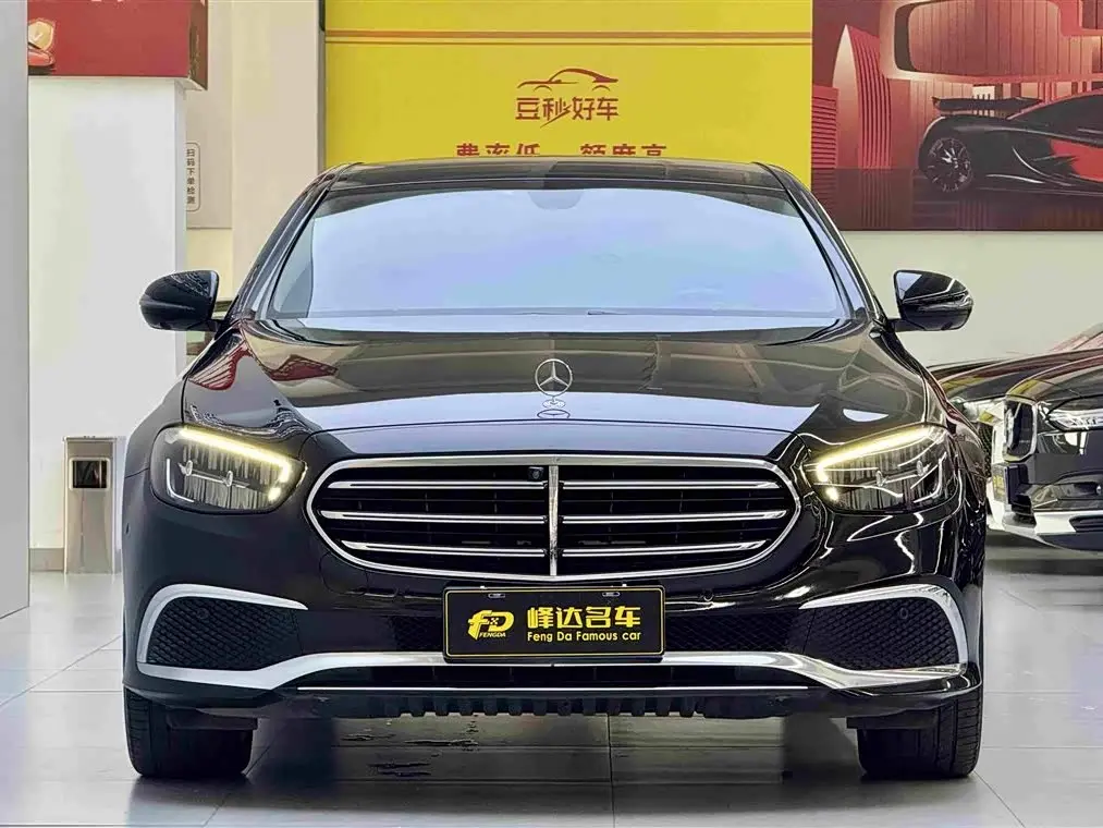 Mercedes-Benz E-Class 2021 — Photo 4/15