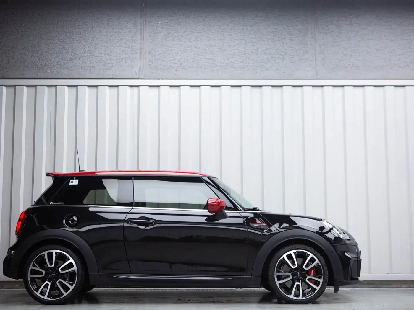 MINI JCW 2023 — Фото 5/10