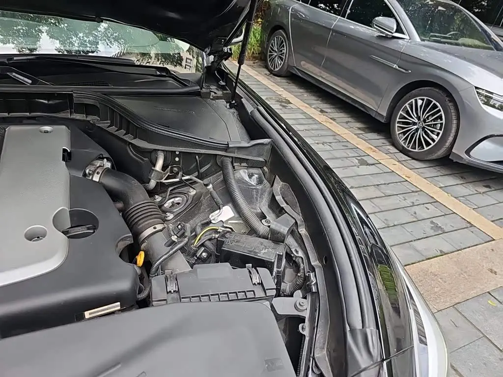 Infiniti Q70 2017 — Photo 20/20