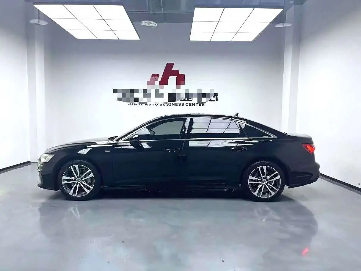 Audi A6L 2021 — Photo 8/9