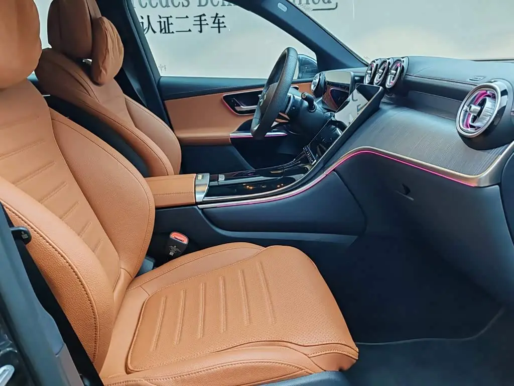 Mercedes-Benz GLC 2024 — ფოტო 8/14