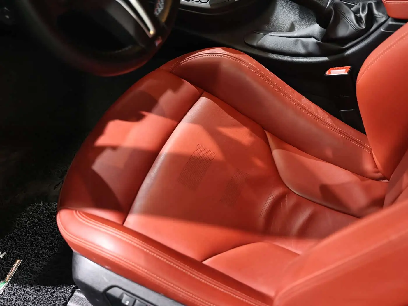 BMW M4 2018 — Şəkil 8/12