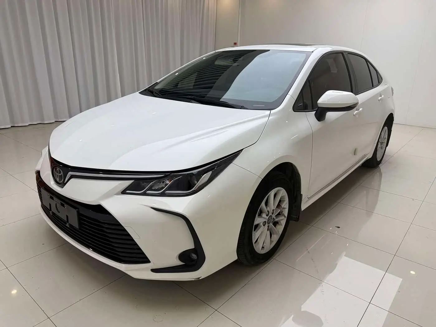Toyota Corolla 2023 — Photo 1/20
