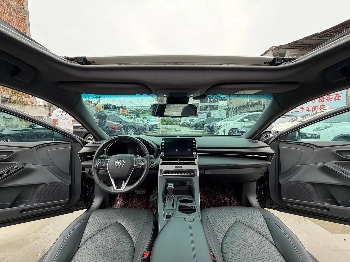 Toyota Avalon 2022 — Фото 10/20