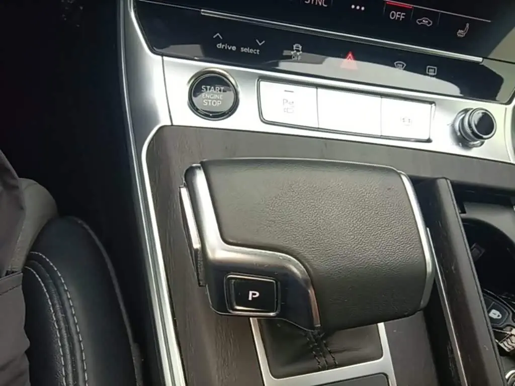 Audi A6L 2024 — Şəkil 14/20