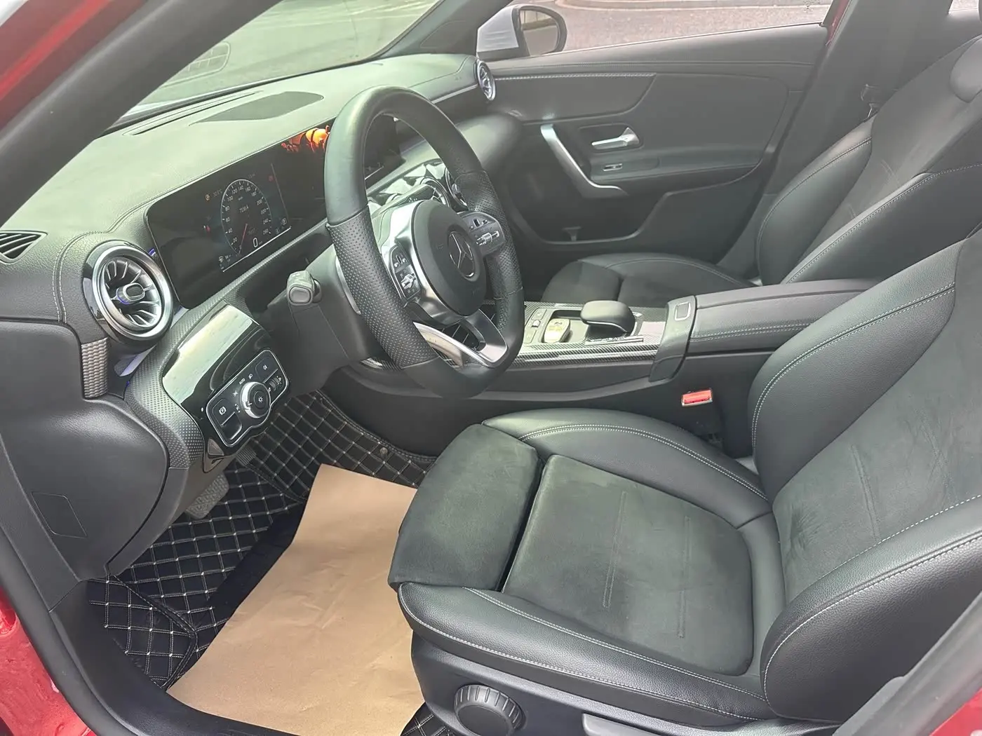 Mercedes-Benz A-Class 2019 — Şəkil 7/16