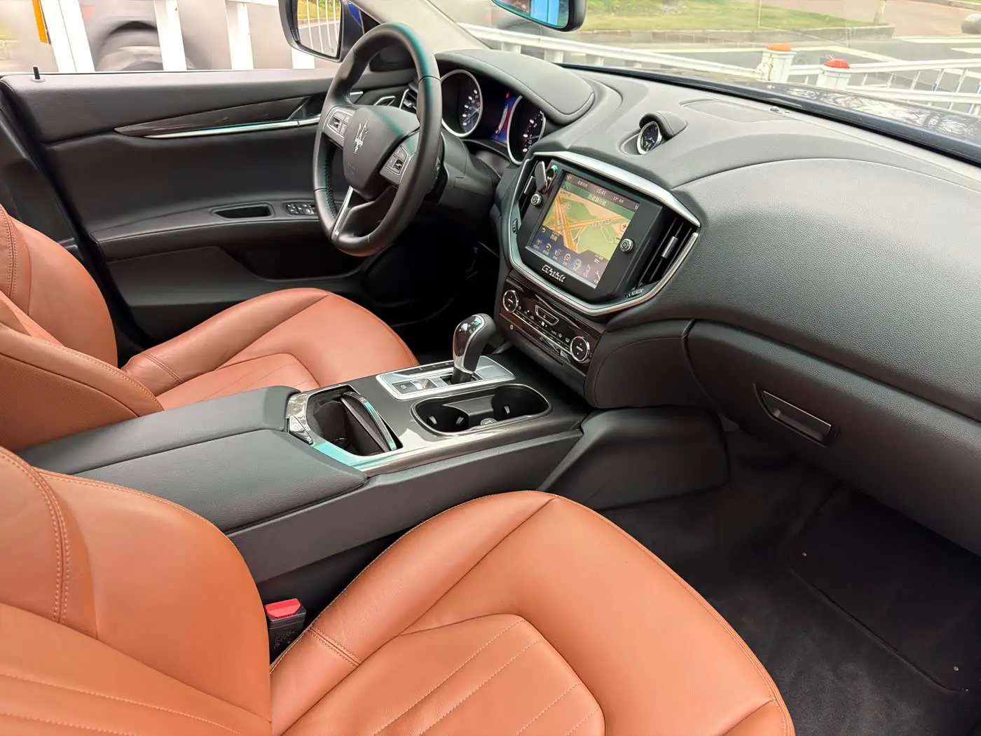 Maserati Ghibli 2016 — Photo 13/14