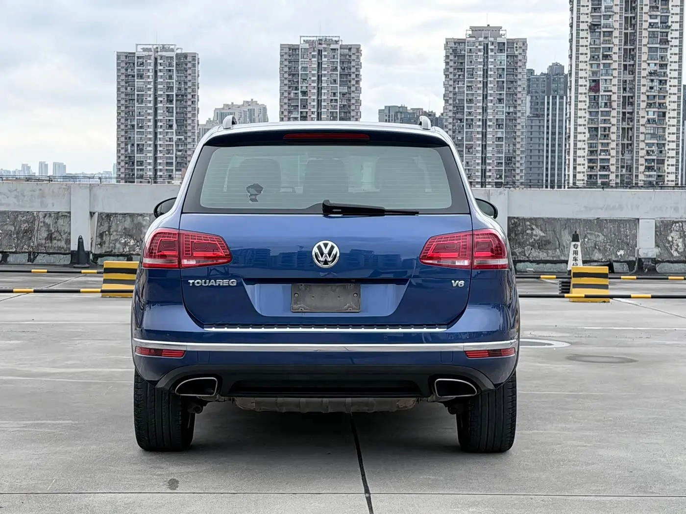 Volkswagen Touareg 2017 — Фото 5/15