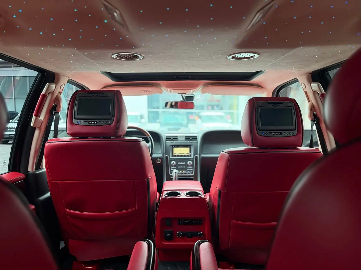 Lincoln Navigator 2017 — Фото 8/16