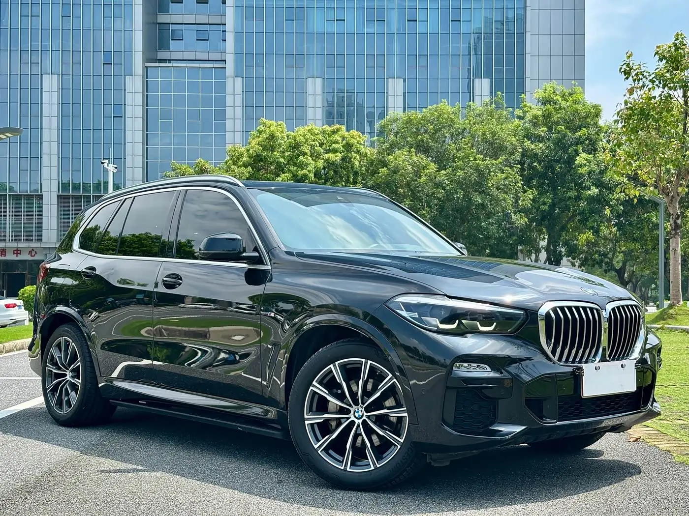 BMW X5 2021 — Şəkil 3/17