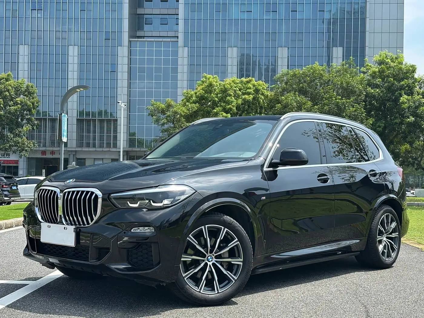 BMW X5 2021 — Şəkil 1/17