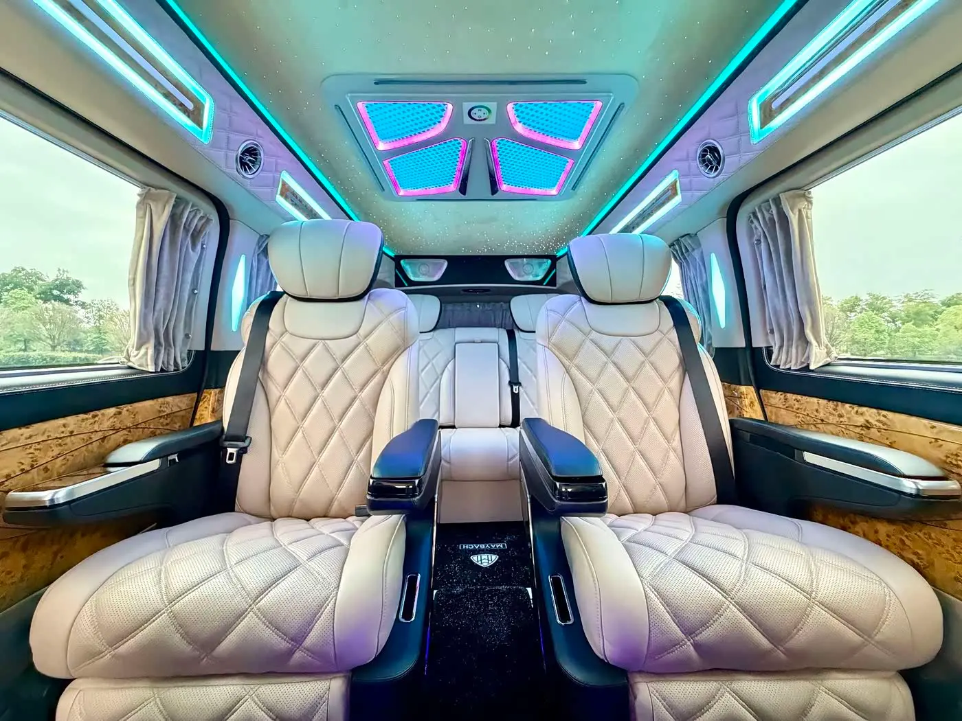 Mercedes-Benz Vito 2021 — Photo 16/19