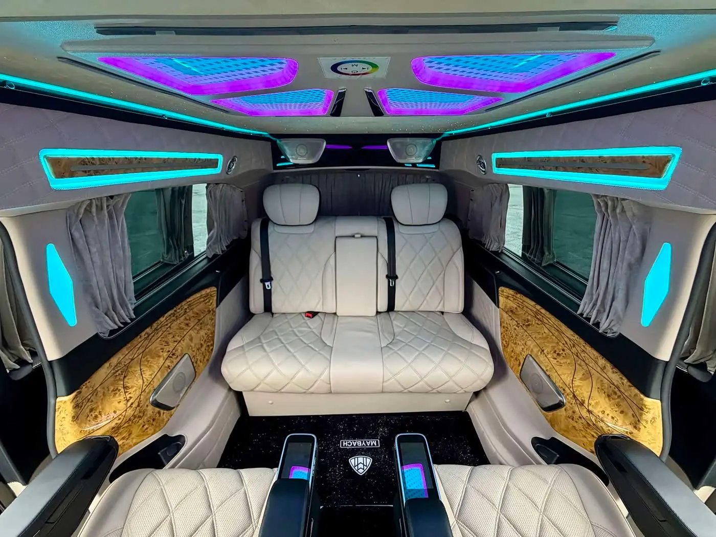 Mercedes-Benz Vito 2021 — Photo 19/19
