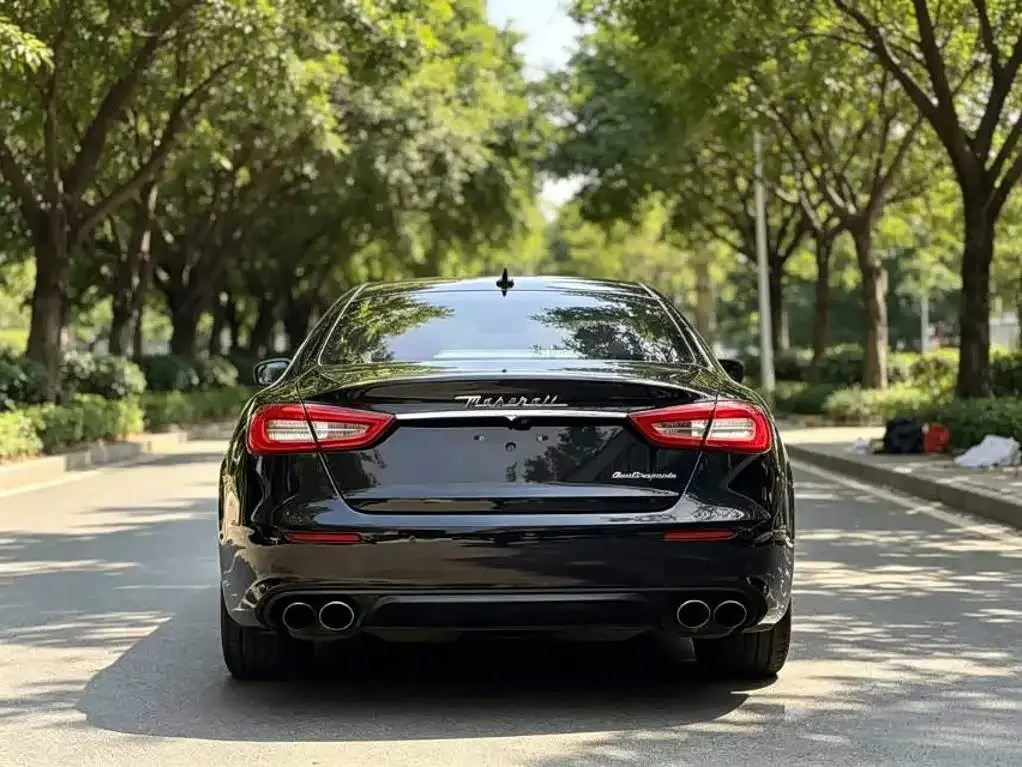 Maserati Quattroporte 2018 — Şəkil 4/9