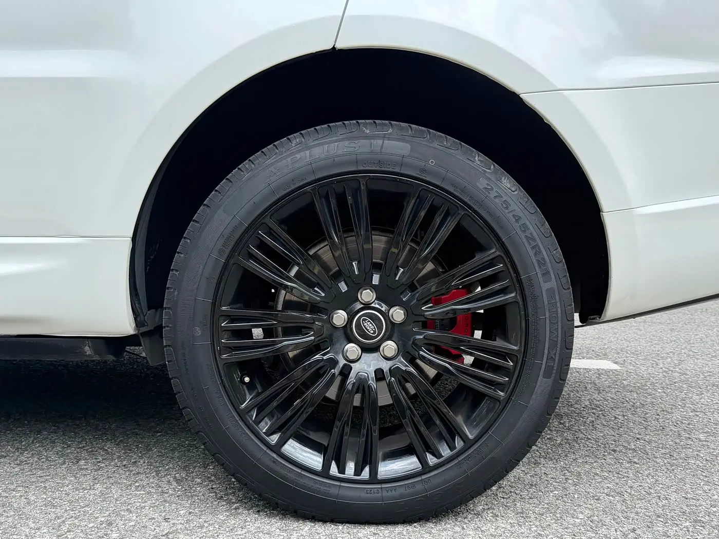 Land Rover Range Rover Sport 2019 — Photo 16/20