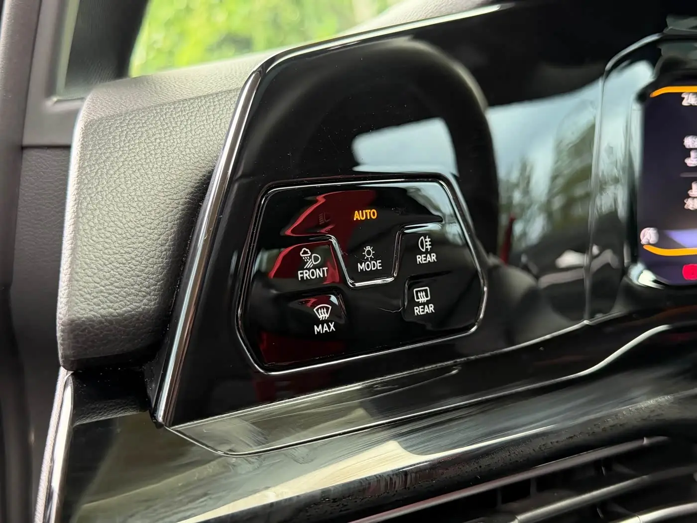 Volkswagen Golf 2021 — Photo 15/20