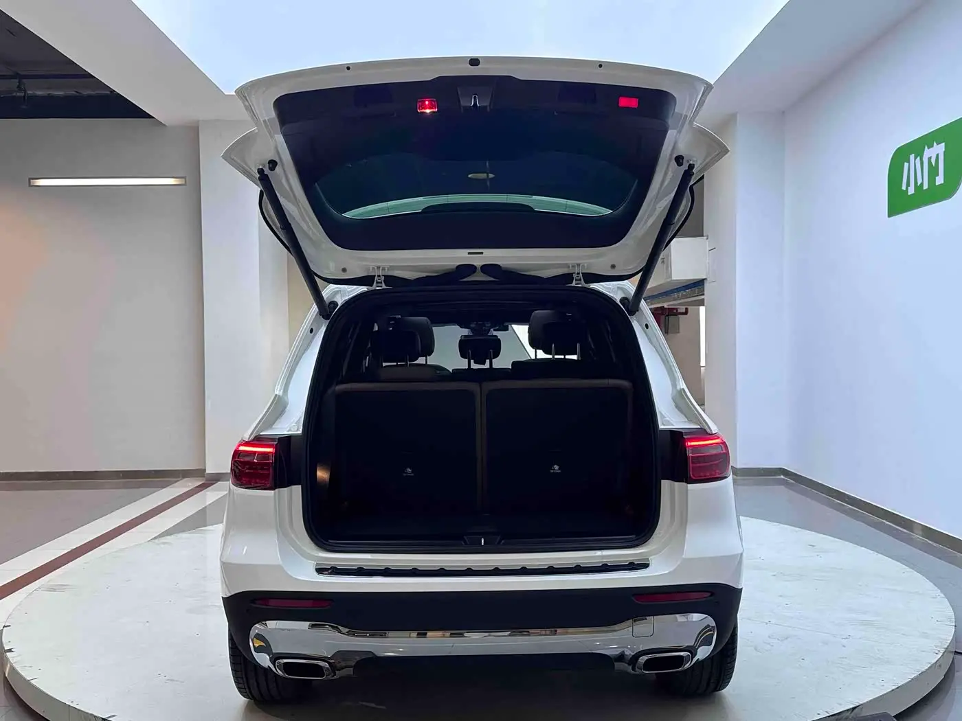 Mercedes-Benz GLB 2021 — Фото 17/20
