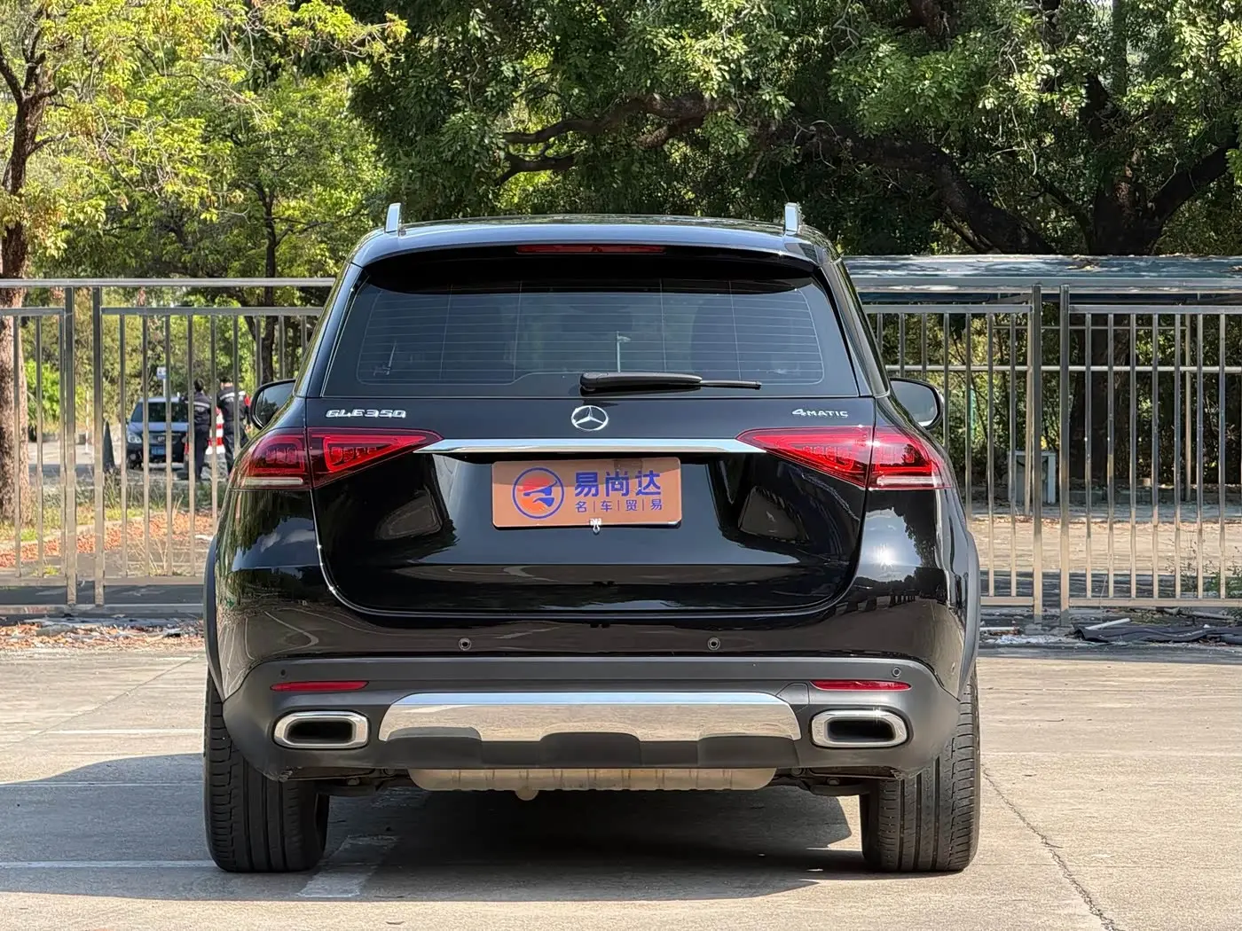 Mercedes-Benz GLE 2022 — Photo 4/19