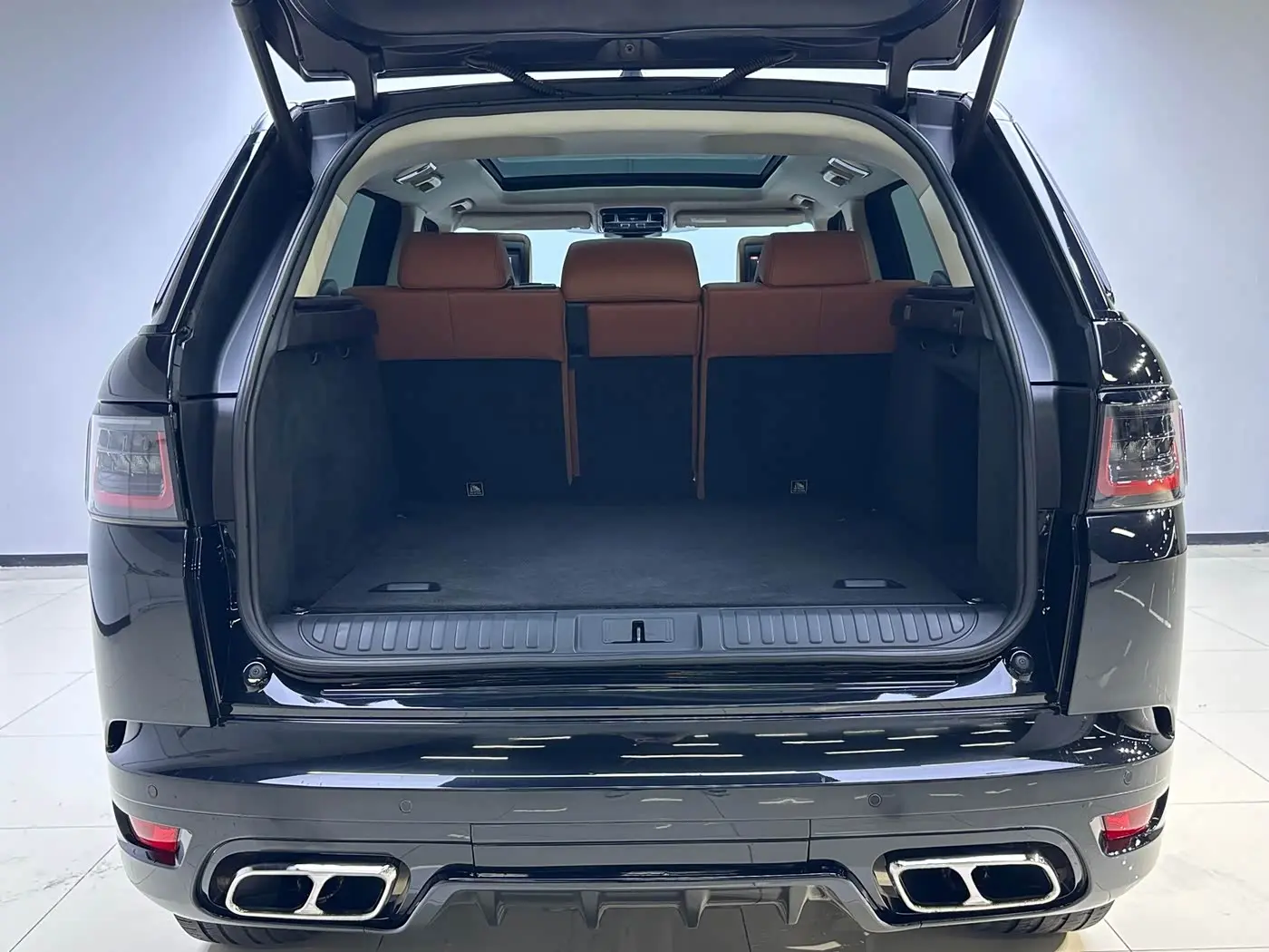 Land Rover Range Rover Sport 2017 — Photo 17/17