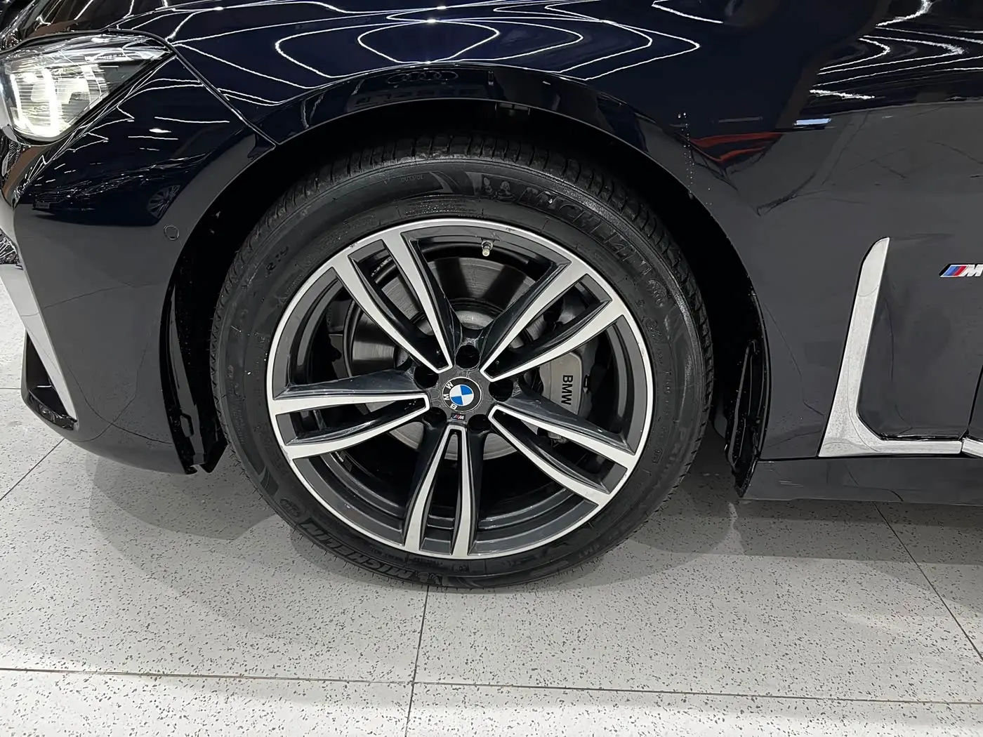 BMW 7 Series 2020 — Photo 10/15