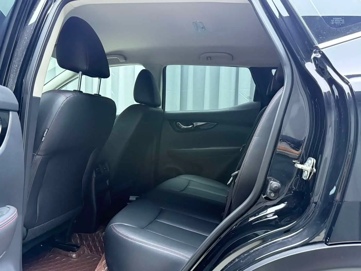 Nissan Qashqai 2023 — Фото 18/20