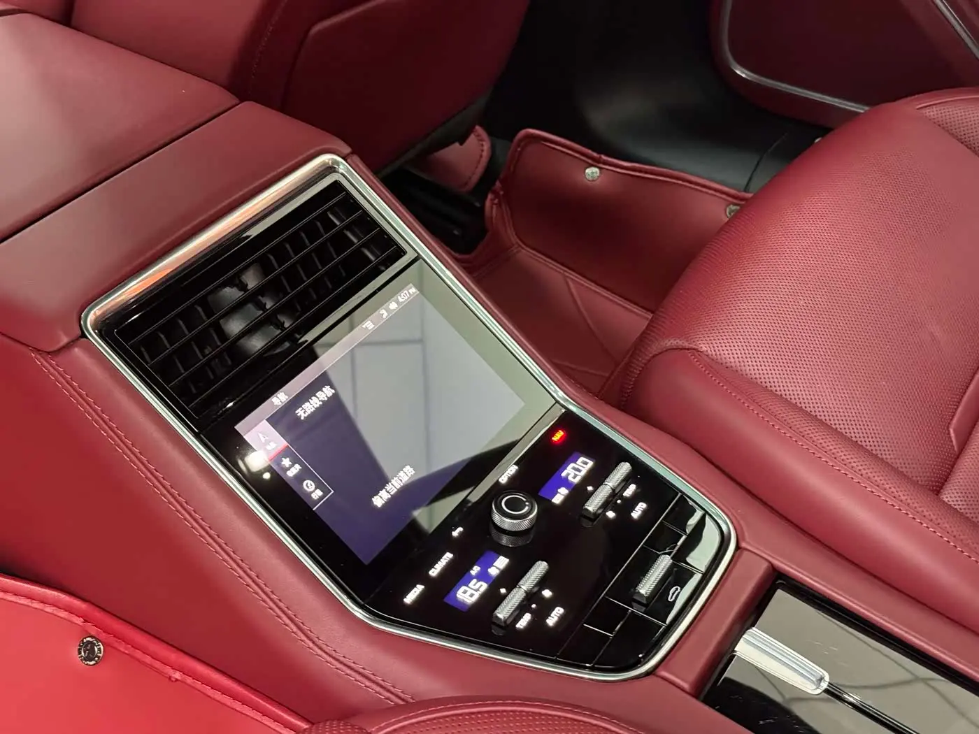 Porsche Panamera 2022 — Photo 12/15