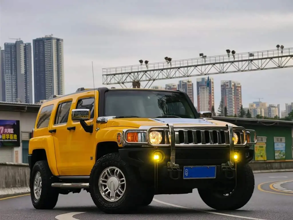 Hummer H3 2006 — Şəkil 1/7