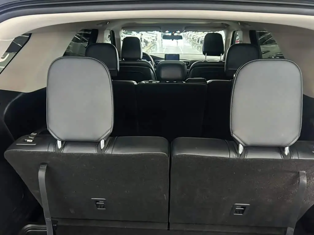 Ford Explorer 2022 — Şəkil 13/20
