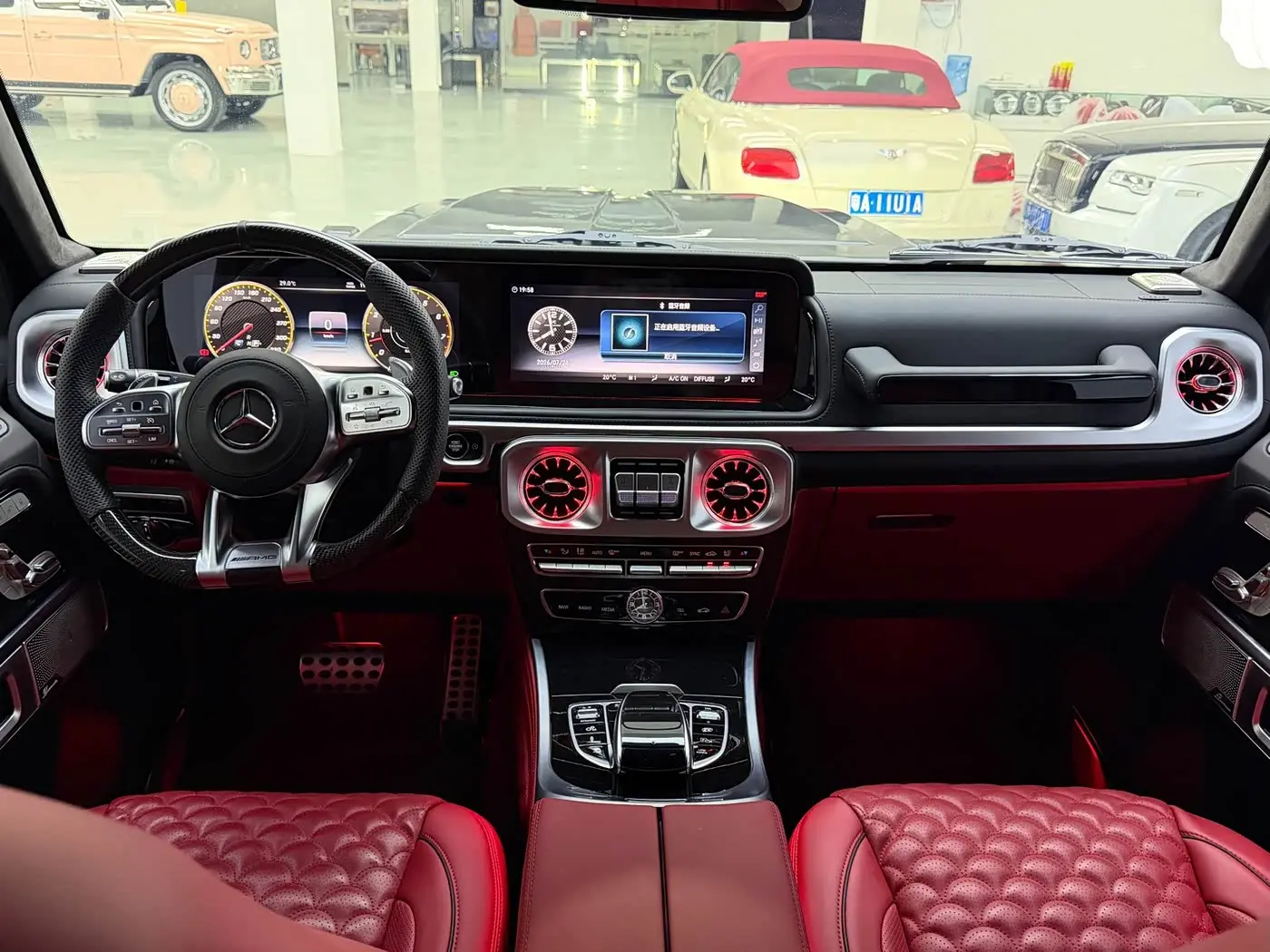 Mercedes-Benz G-Class 2016 — Фото 12/18