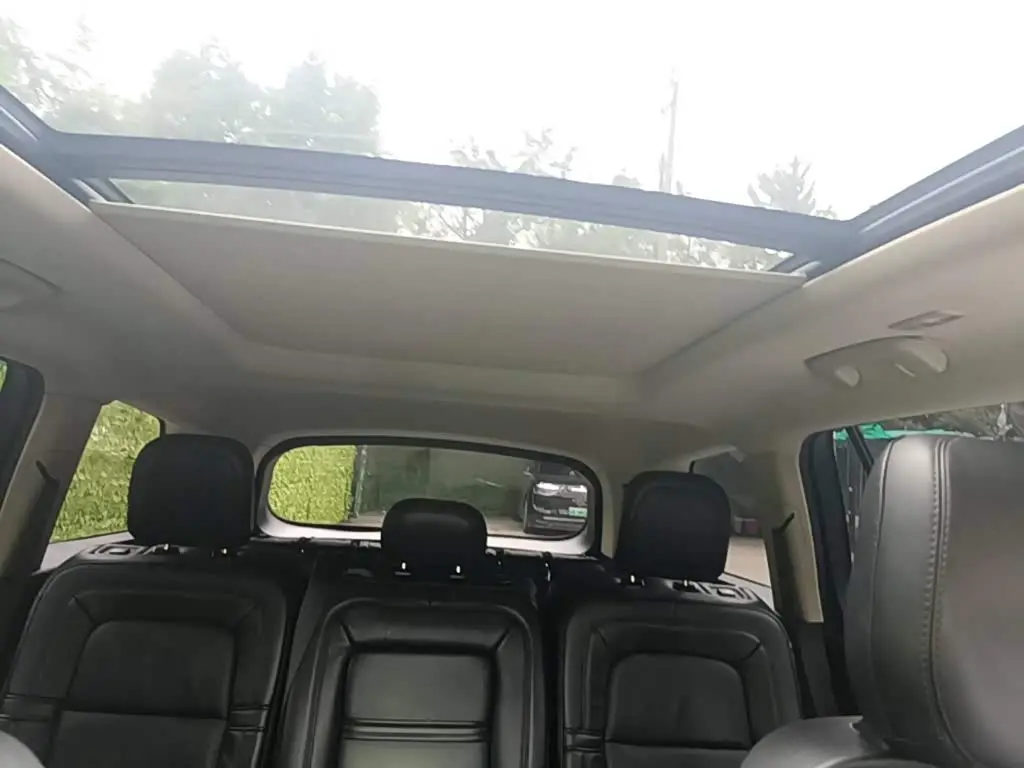 Lincoln Aviator 2020 — Photo 18/20