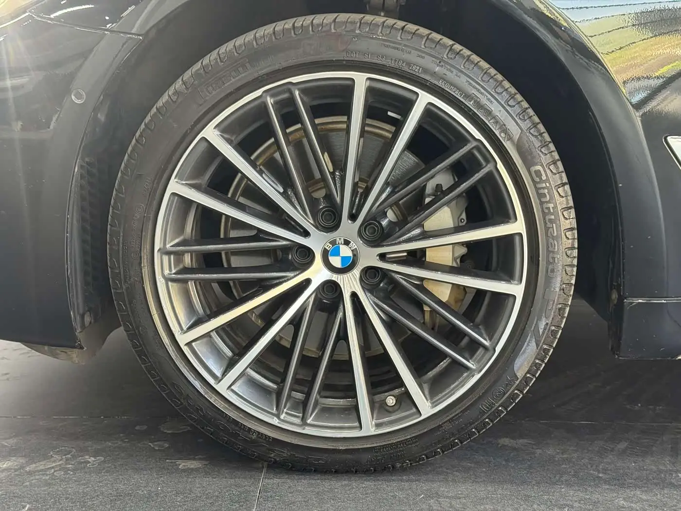 BMW 5 Series 2021 — Şəkil 4/18