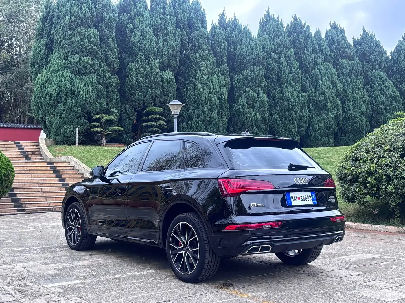 Audi Q5L 2023 — Şəkil 11/20