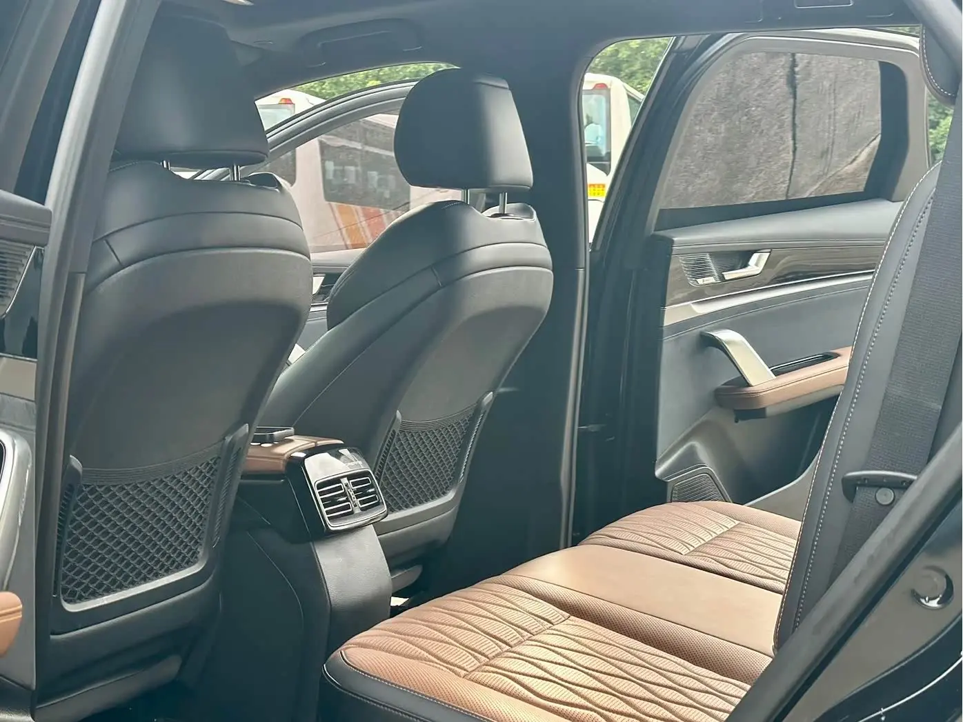 BYD Tang New Energy 2022 — Şəkil 16/19