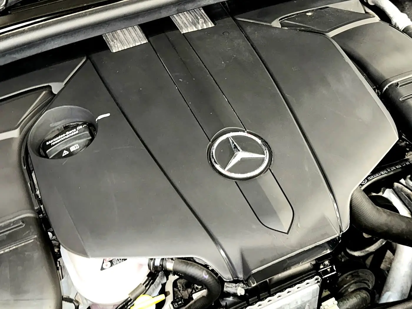 Mercedes-Benz R-Class 2017 — Şəkil 10/13