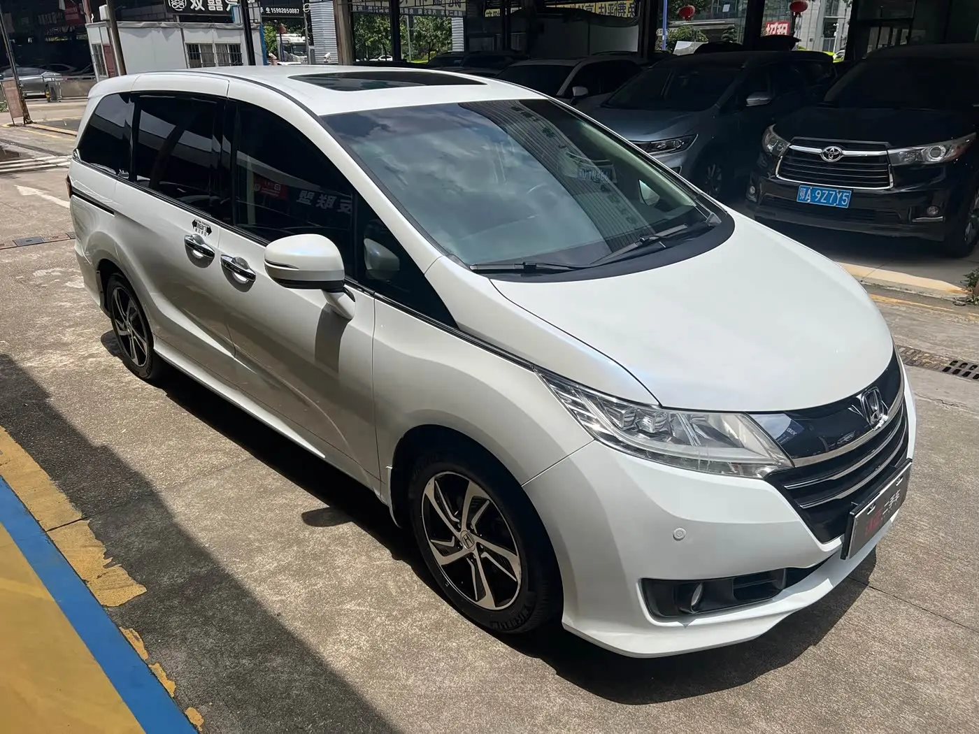 Honda Odyssey 2018 — Şəkil 3/9