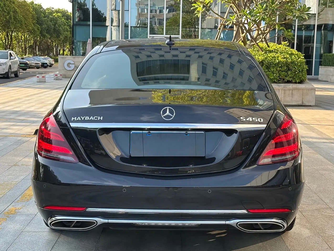 Mercedes-Benz Maybach S-Class 2020 — Photo 15/16