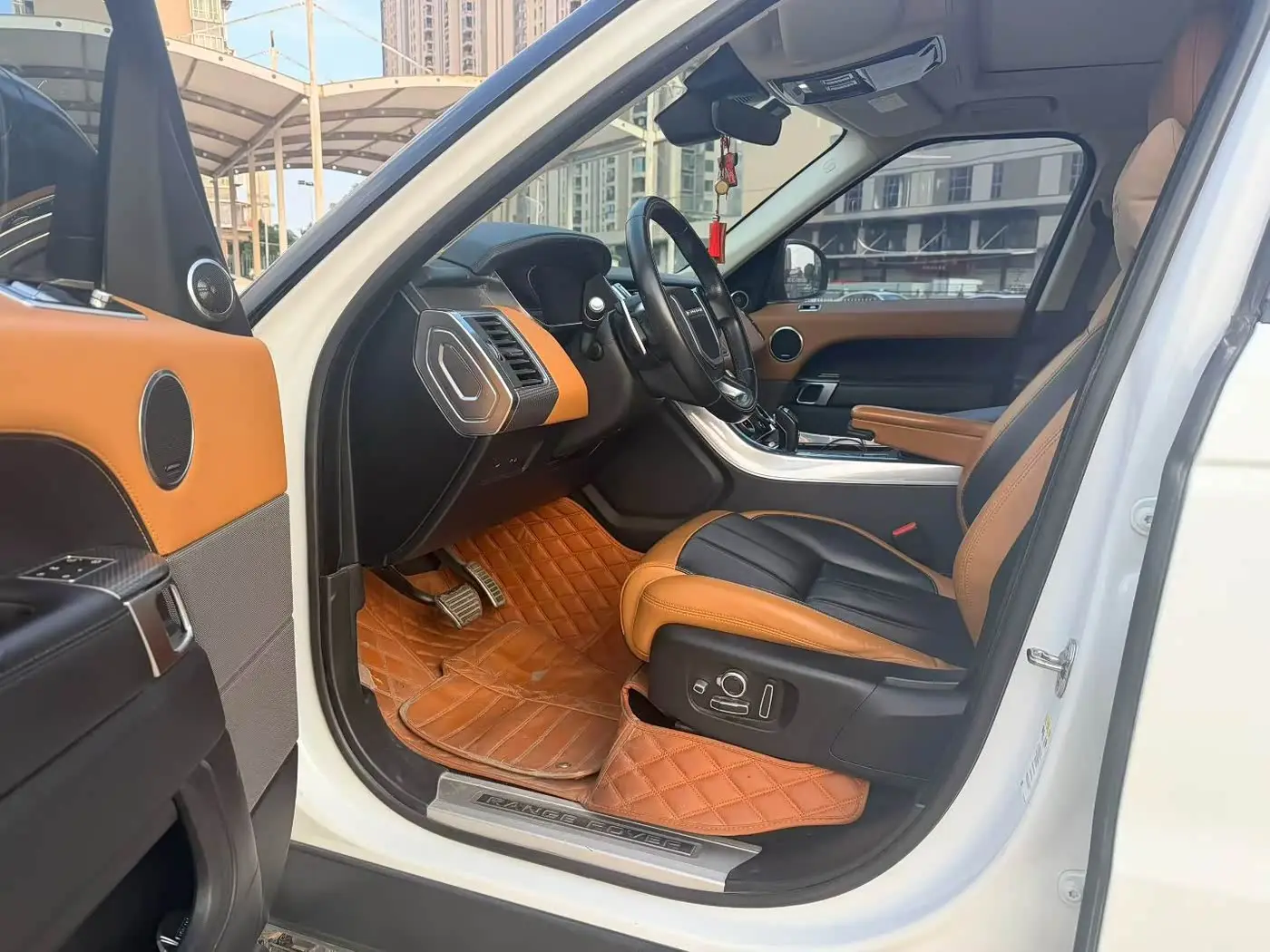 Land Rover Range Rover Sport 2020 — Şəkil 4/9