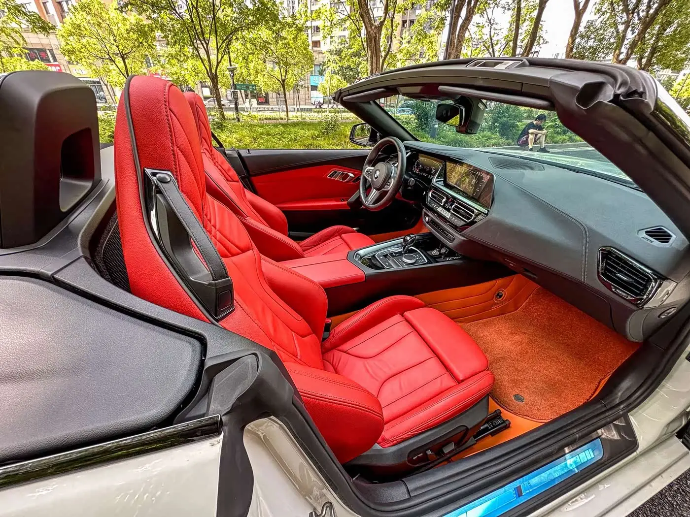 BMW Z4 2023 — Şəkil 10/15