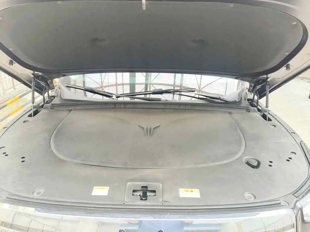 Voyah Auto VOYAH Taisan 2025 — Photo 3/13