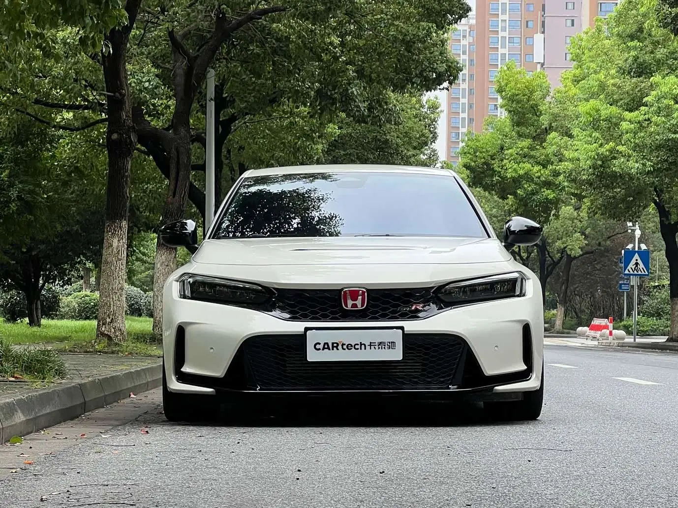 Honda Civic 2026 — Фото 2/15