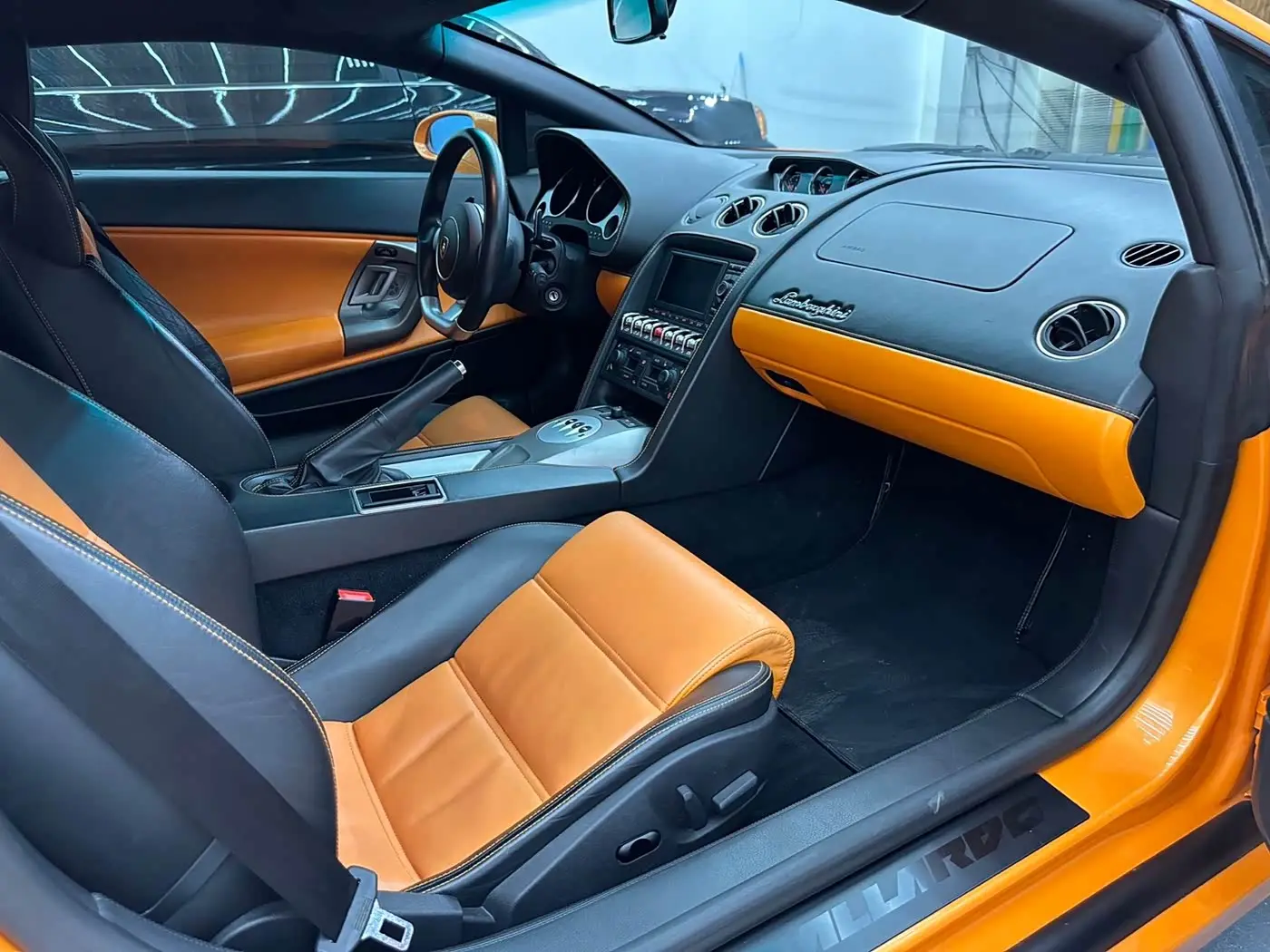 Lamborghini Gallardo 2011 — Şəkil 14/20