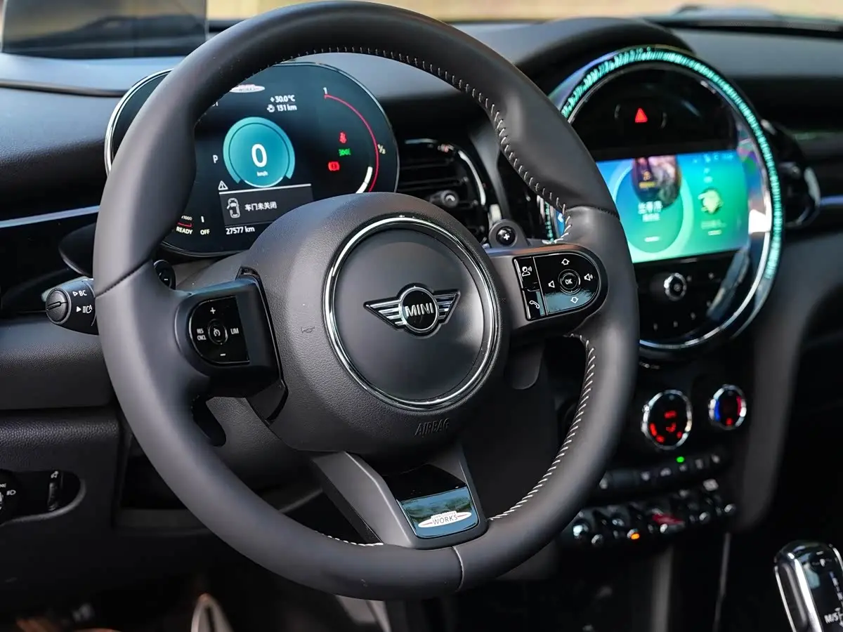 MINI JCW 2023 — Şəkil 8/19