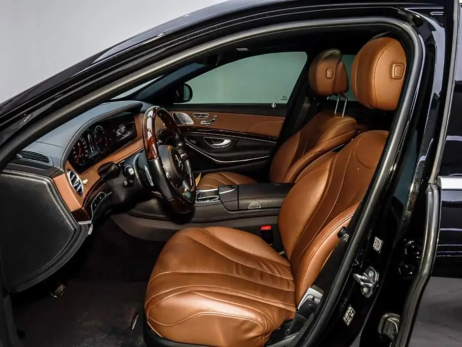 Mercedes-Benz S-Class 2020 — Photo 9/20